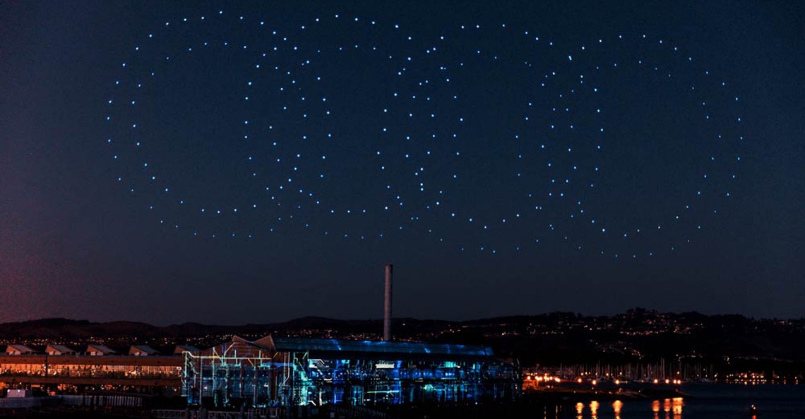 1537349340-drone-lichtshow-intel-audi-etron-sanfrancisco-elektrisch-drones-shooting-star-mini-20181.jpg